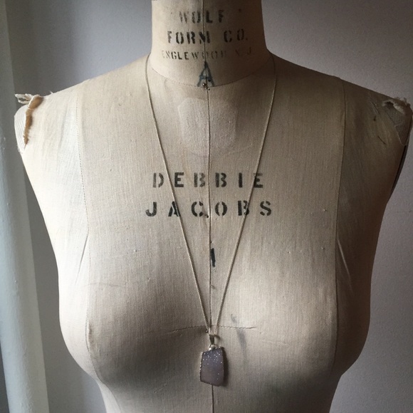 Jewelry - beautiful sterling silver and geode necklace!